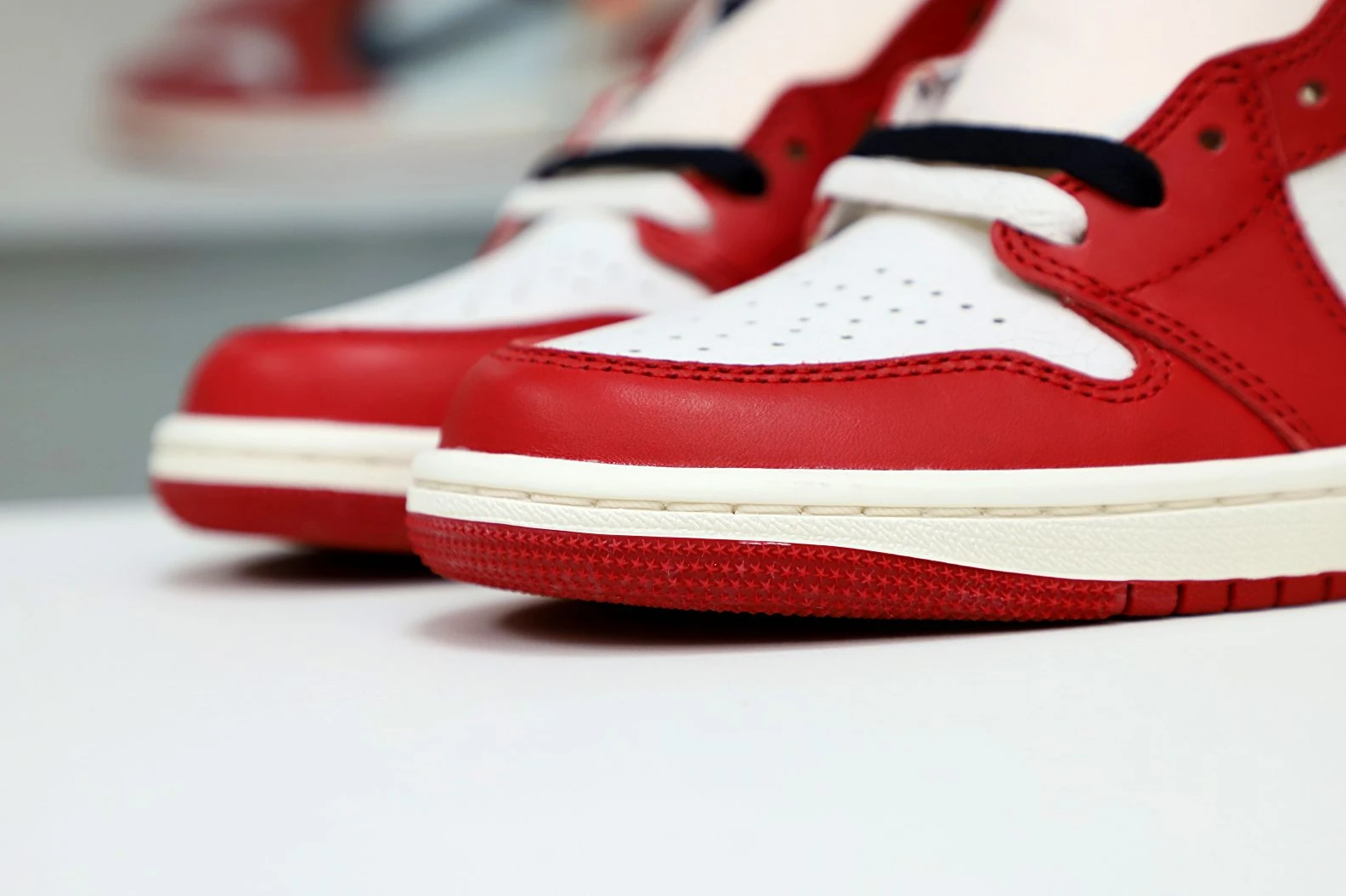 Kimikick AIR JORDAN 1 REIMAGINED LOST AND FOUND “CHICAGO” UrbanStyle 2022