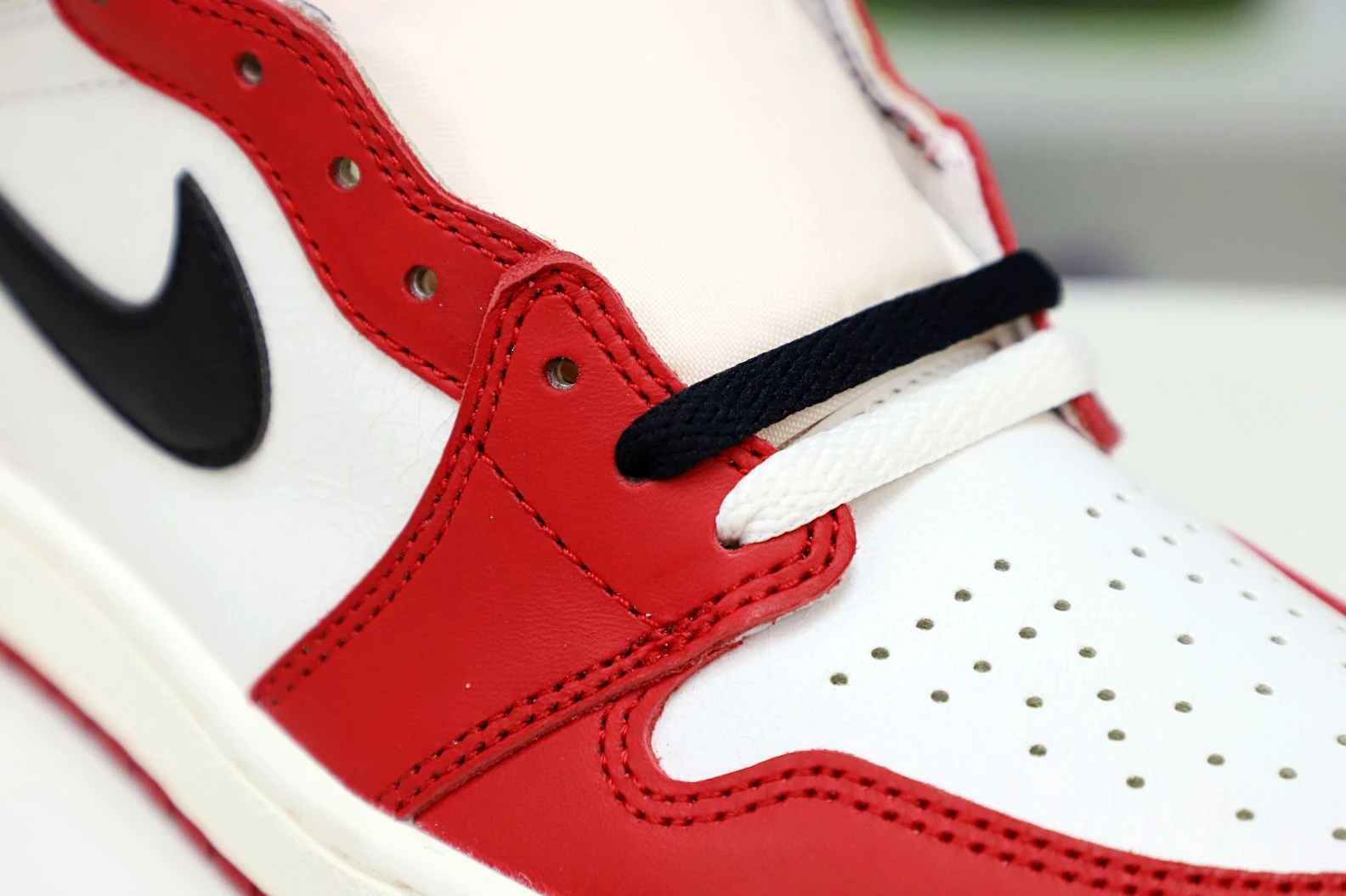 Kimikick AIR JORDAN 1 REIMAGINED LOST AND FOUND “CHICAGO” UrbanStyle 2022