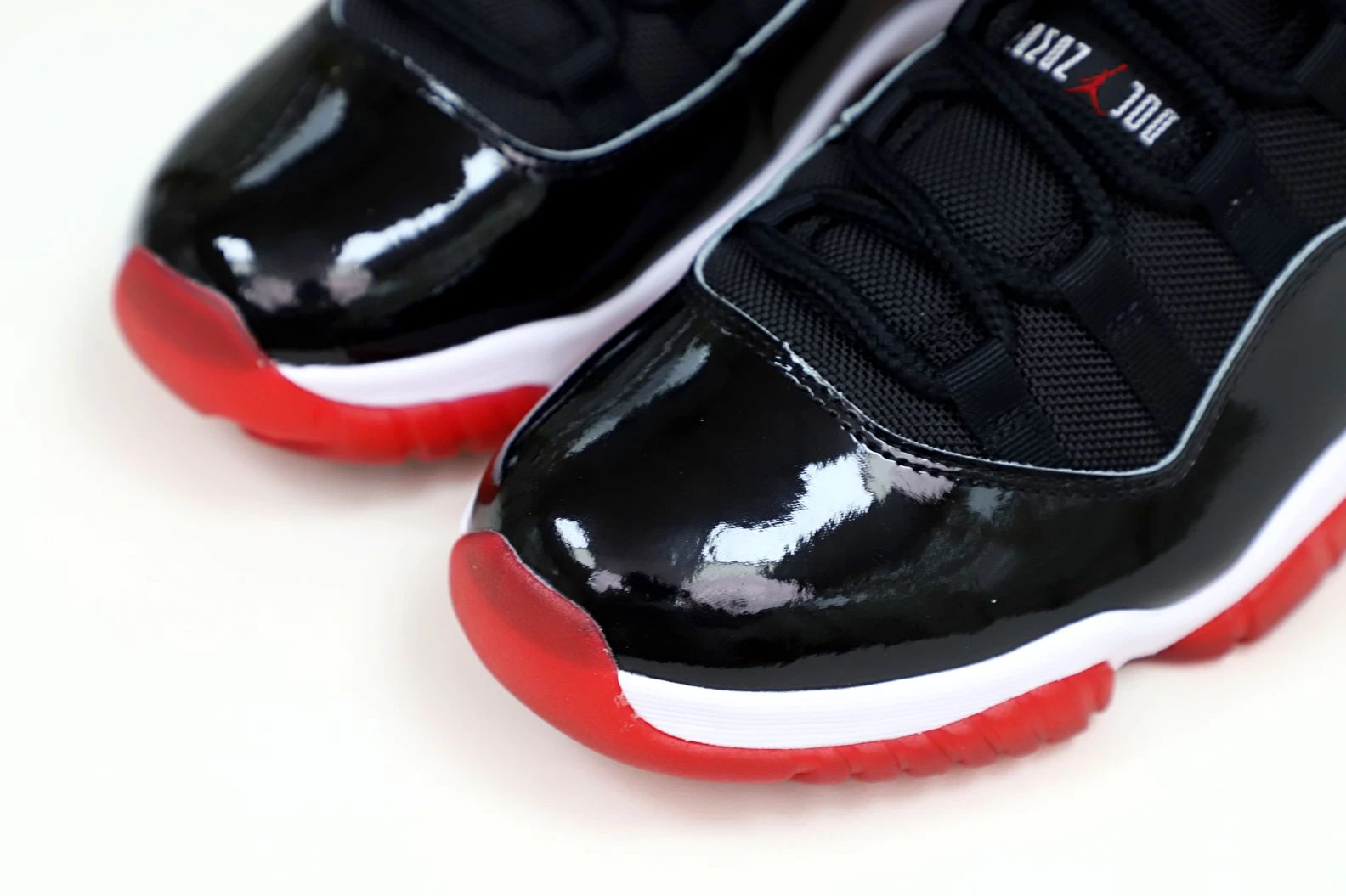 Kimikick AIR JORDAN 11 RETRO 'BRED' Popular 1967