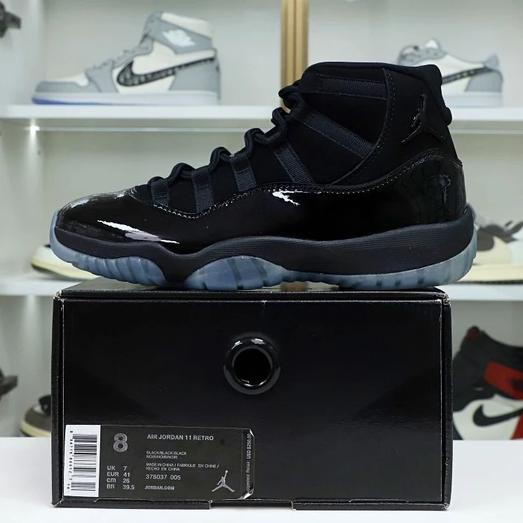 Kimikick AIR JORDAN 11 RETRO 'CAP AND GOWN' Comfortable 1966