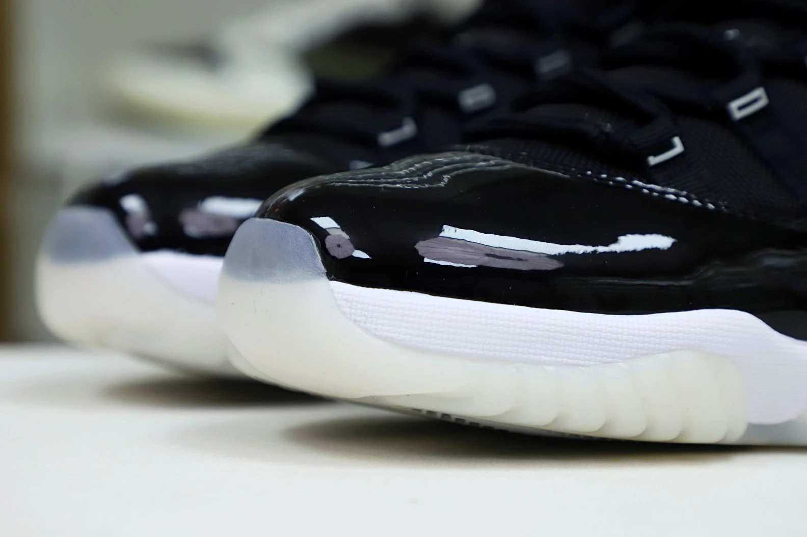 Kimikick AIR JORDAN 11 RETRO 'JUBILEE   25TH NewStyle 1946