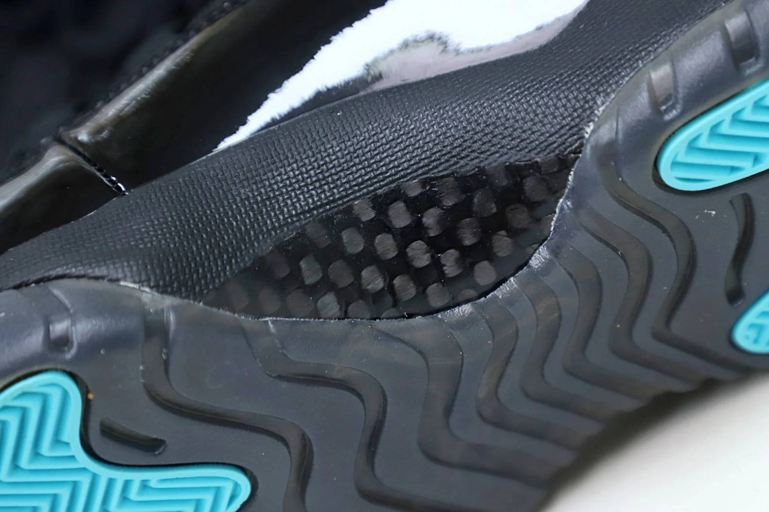 Kimikick AIR JORDAN 11 RETRO GAMMA BLUE NewStyle 1947