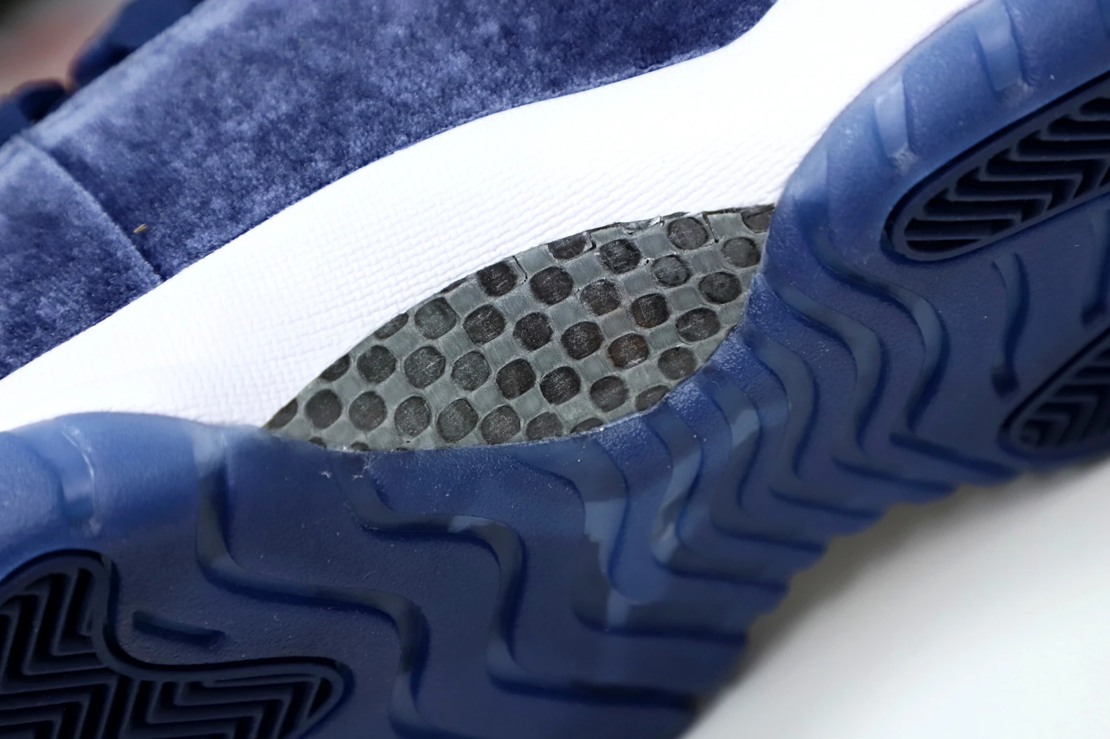 Kimikick AIR JORDAN 11 RETRO MIDNIGHT NAVY GoodFit 2011