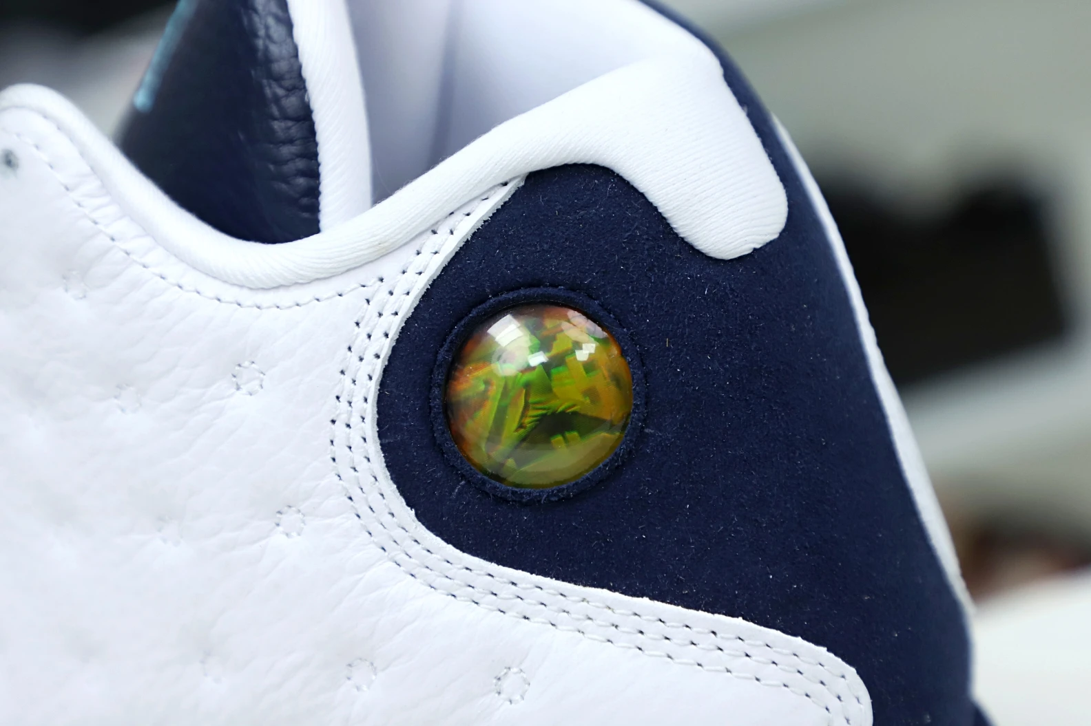 Kimikick AIR JORDAN 13 RETRO WHITE OBSIDIAN POWDER BLUE 414571- SportInspired 1937