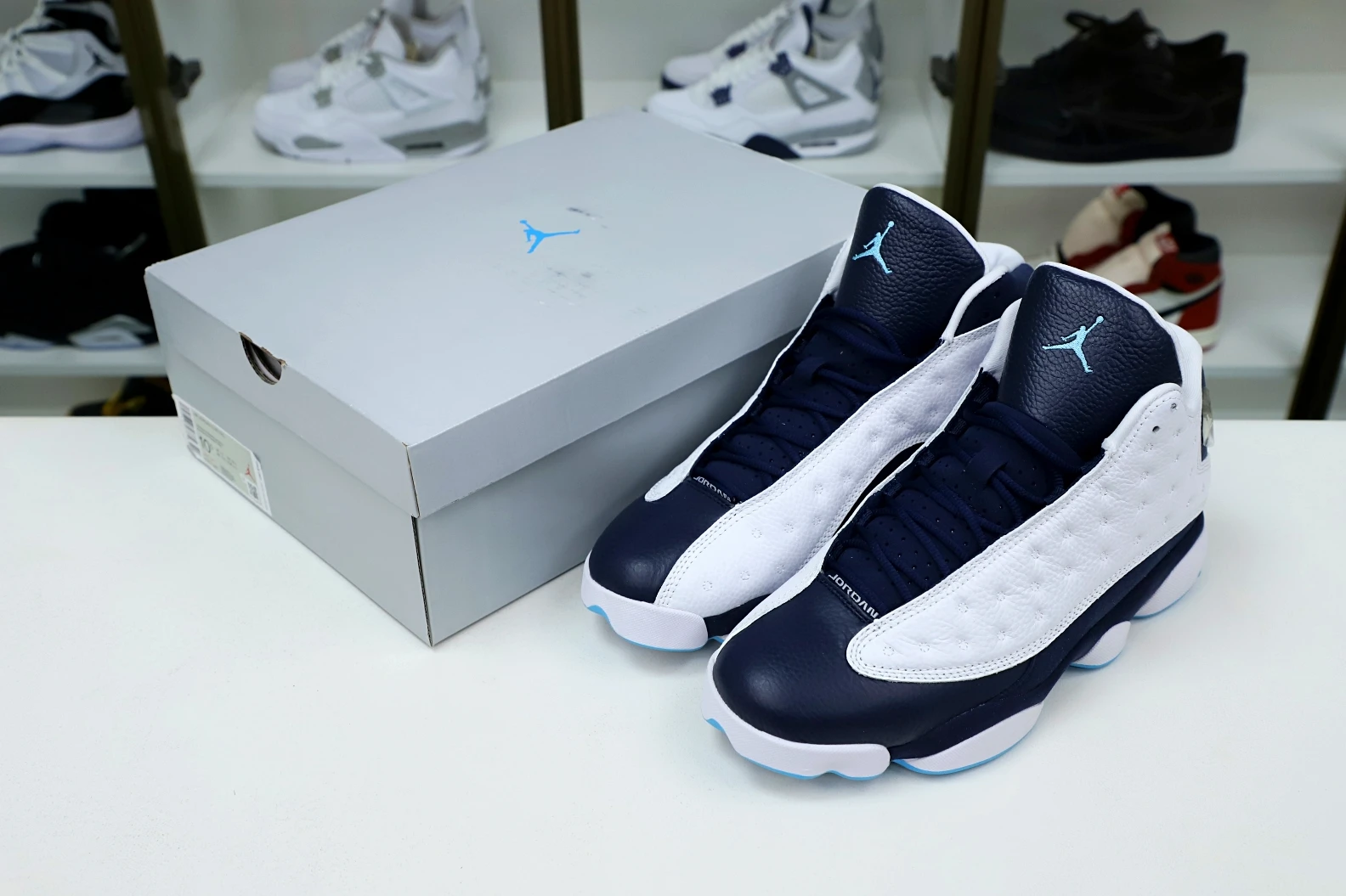 Kimikick AIR JORDAN 13 RETRO WHITE OBSIDIAN POWDER BLUE 414571- SportInspired 1937