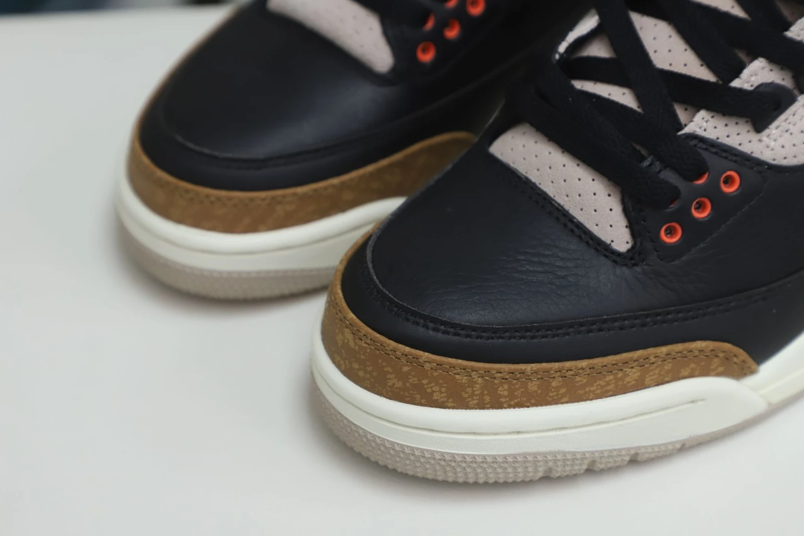 Kimikick AIR JORDAN 3 DESERT CEMENT CT SmartChoice 1984