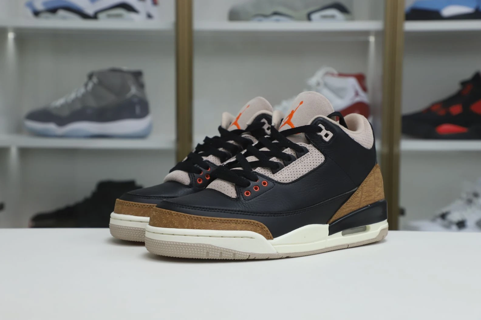 Kimikick AIR JORDAN 3 DESERT CEMENT CT SmartChoice 1984