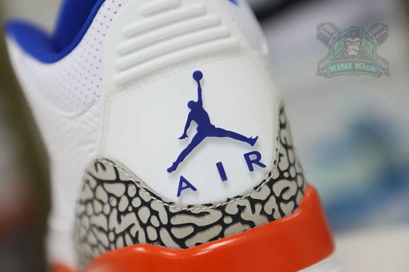 Kimikick AIR JORDAN 3 RETRO 'KNICKS' SportInspired 1901