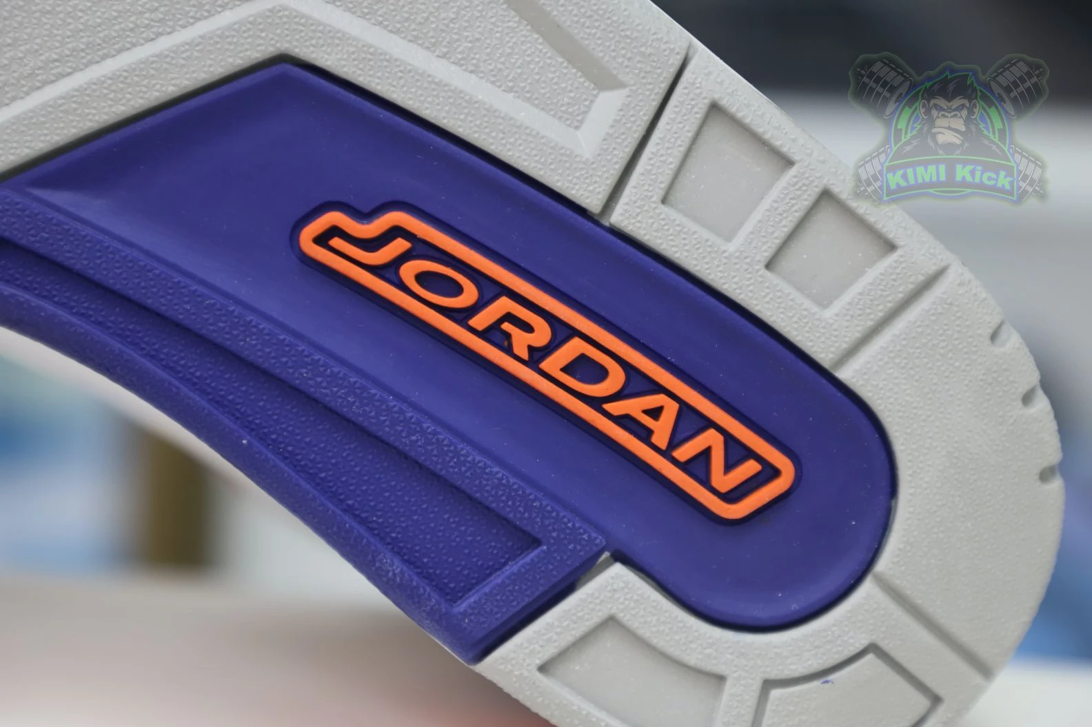Kimikick AIR JORDAN 3 RETRO 'KNICKS' SportInspired 1901