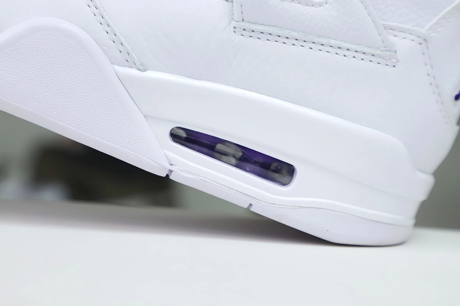 Kimikick AIR JORDAN 4 PURPLE METALLIC Affordable 1977