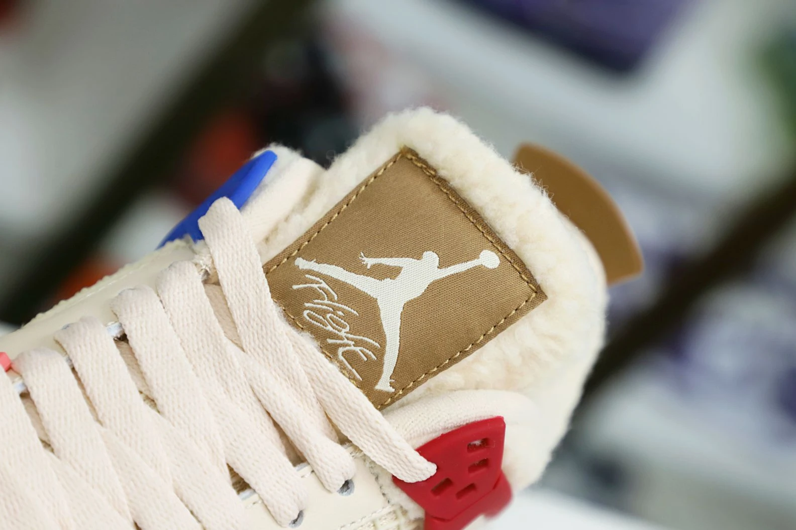 Kimikick AIR JORDAN 4 RETRO GS 'WILD THINGS' UrbanStyle 1999
