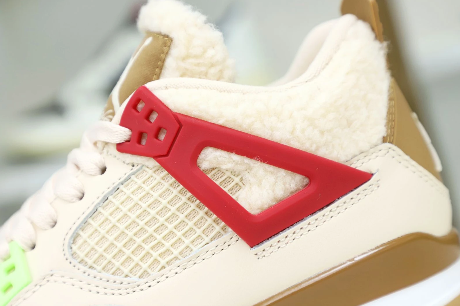 Kimikick AIR JORDAN 4 RETRO GS 'WILD THINGS' UrbanStyle 1999