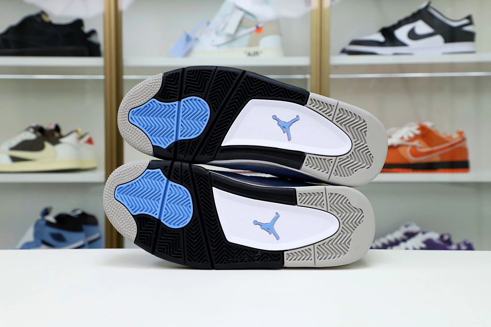 Kimikick AIR JORDAN 4 UNIVERSITY BLUE DailyWear 2000