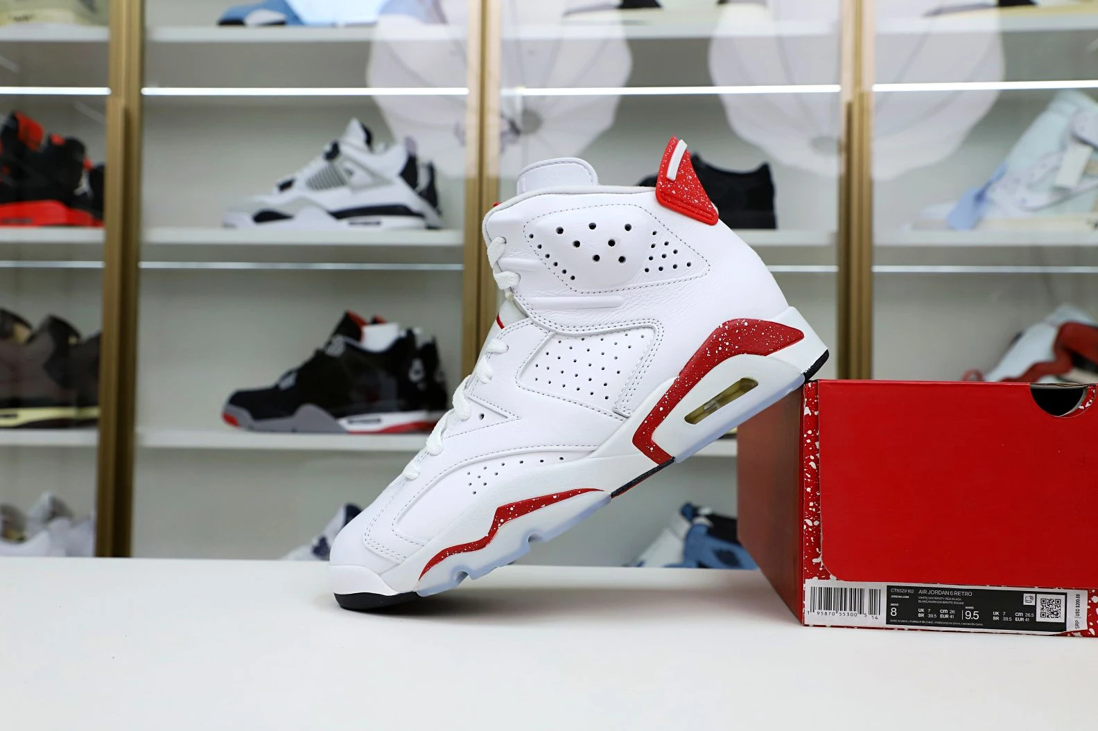 Kimikick AIR JORDAN 6 RED OREO AllSeason 1976