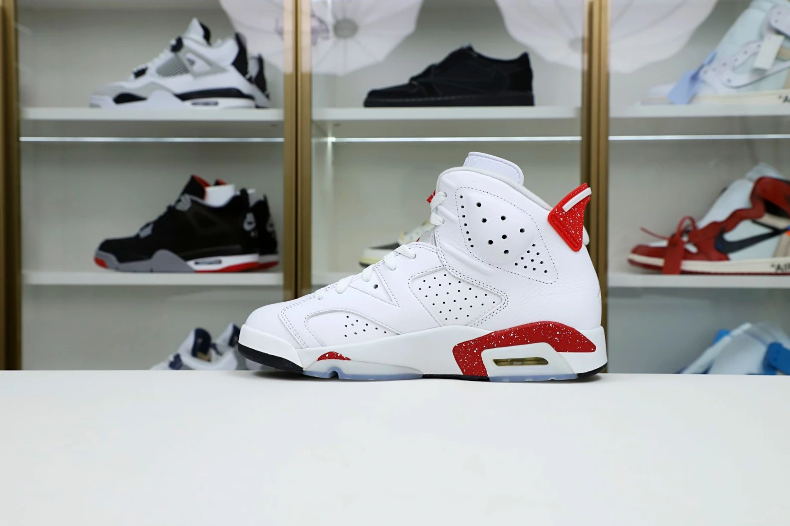 Kimikick AIR JORDAN 6 RED OREO AllSeason 1976