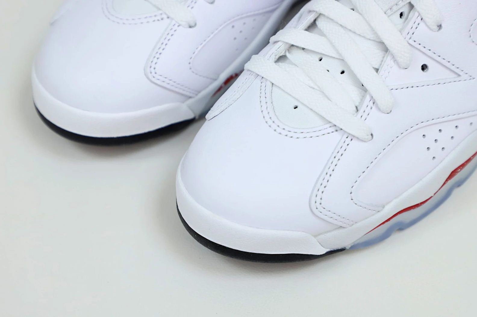 Kimikick AIR JORDAN 6 RED OREO AllSeason 1976