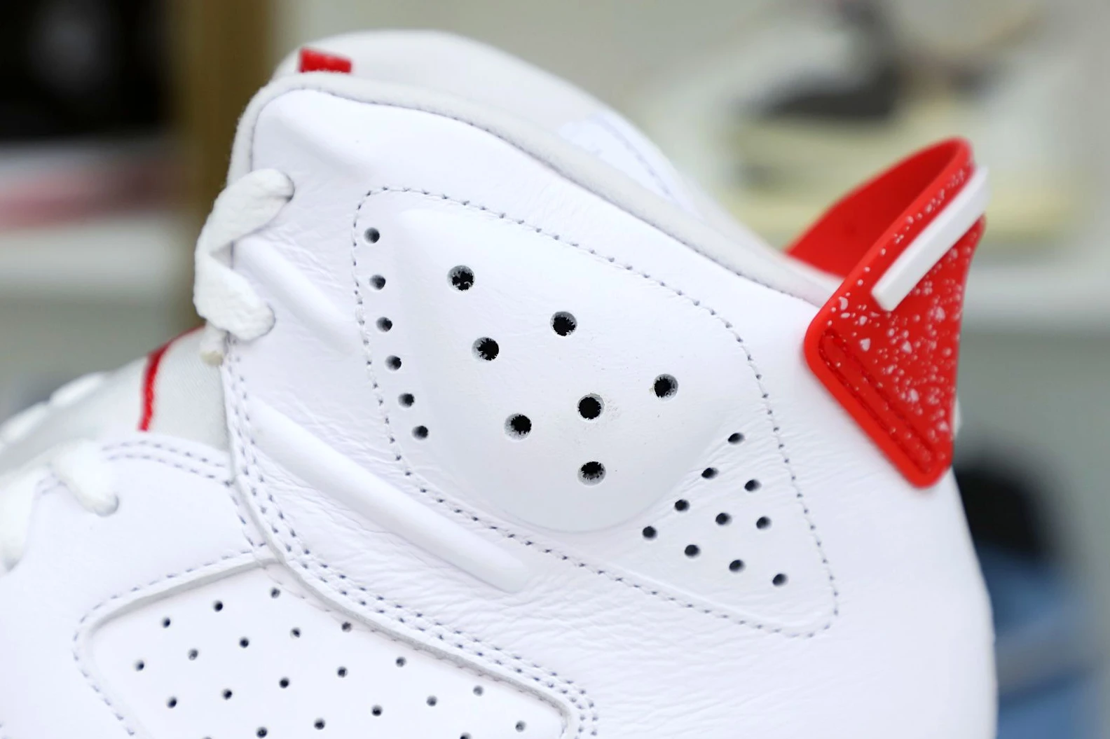 Kimikick AIR JORDAN 6 RED OREO AllSeason 1976