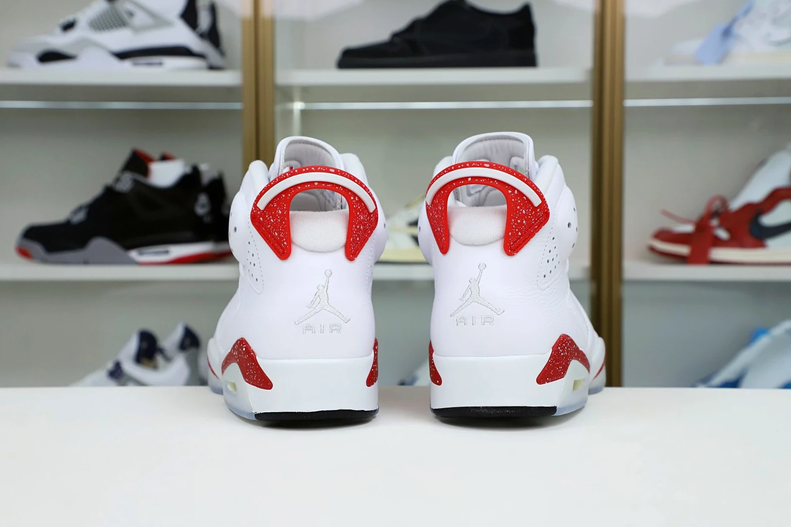 Kimikick AIR JORDAN 6 RED OREO AllSeason 1976