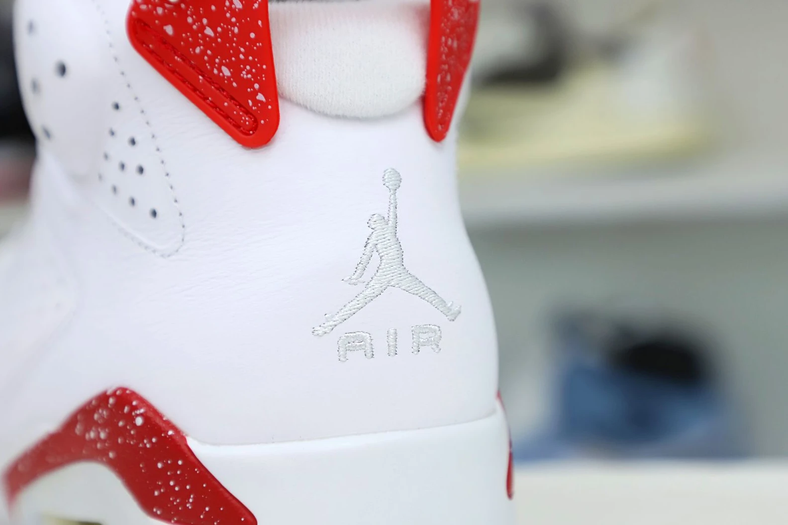 Kimikick AIR JORDAN 6 RED OREO AllSeason 1976