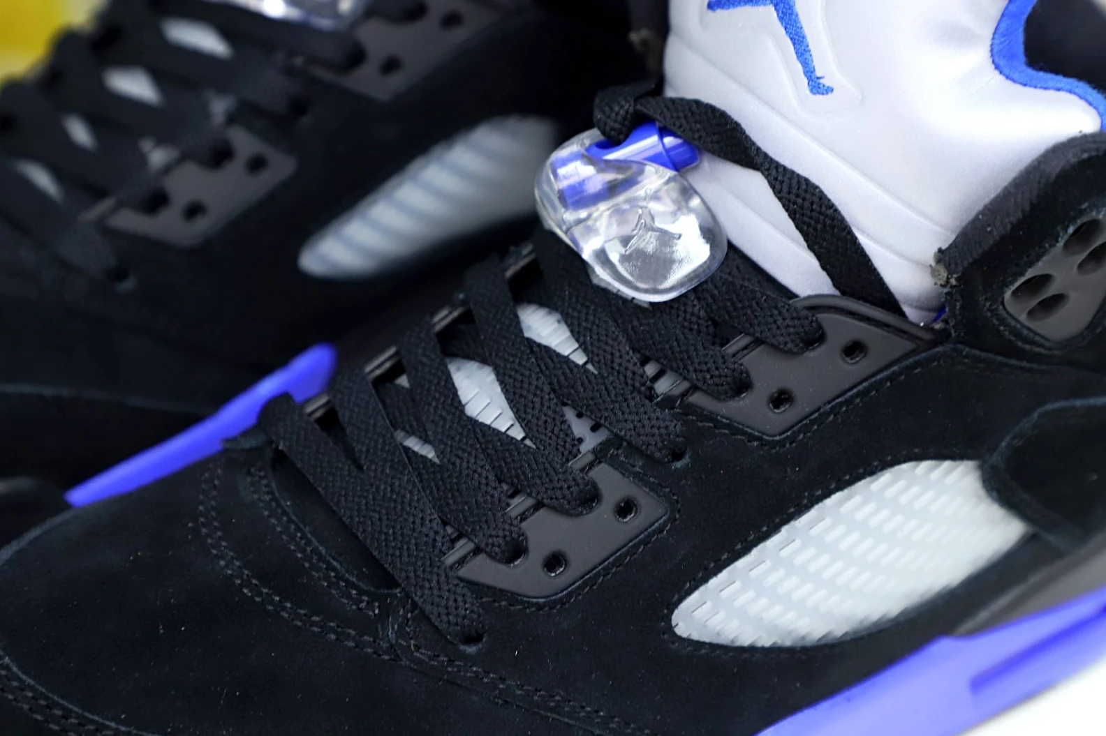 Kimikick AIR JORDAN AIR JORDAN 5 RETRO 'RACER BLUE' SportInspired 1971