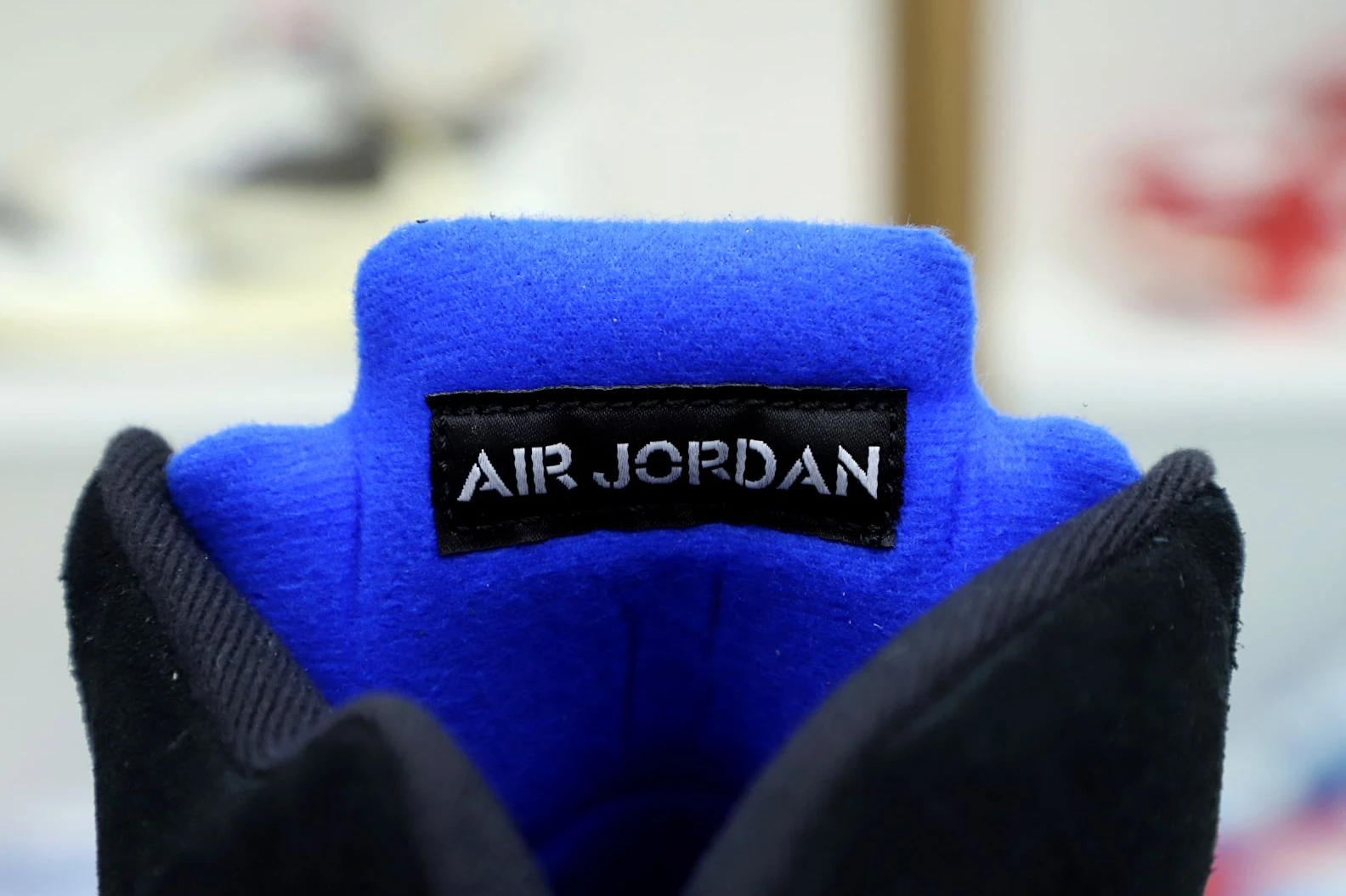 Kimikick AIR JORDAN AIR JORDAN 5 RETRO 'RACER BLUE' SportInspired 1971