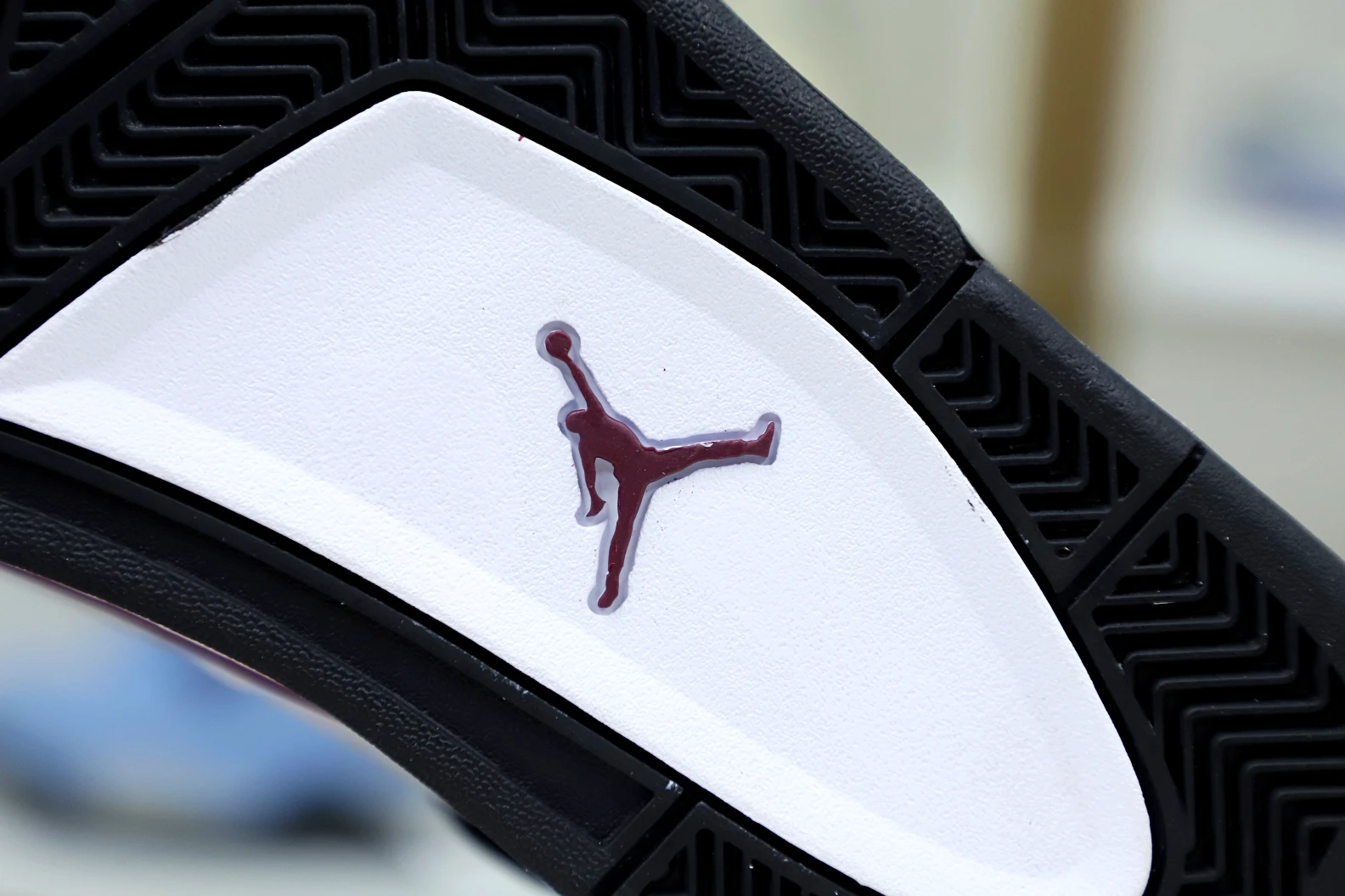Kimikick AIR JORDAN PARIS SAINT-GERMAIN X AIR JORDAN 4 RETRO 'BORDEAUX' GoAnywhere 1956