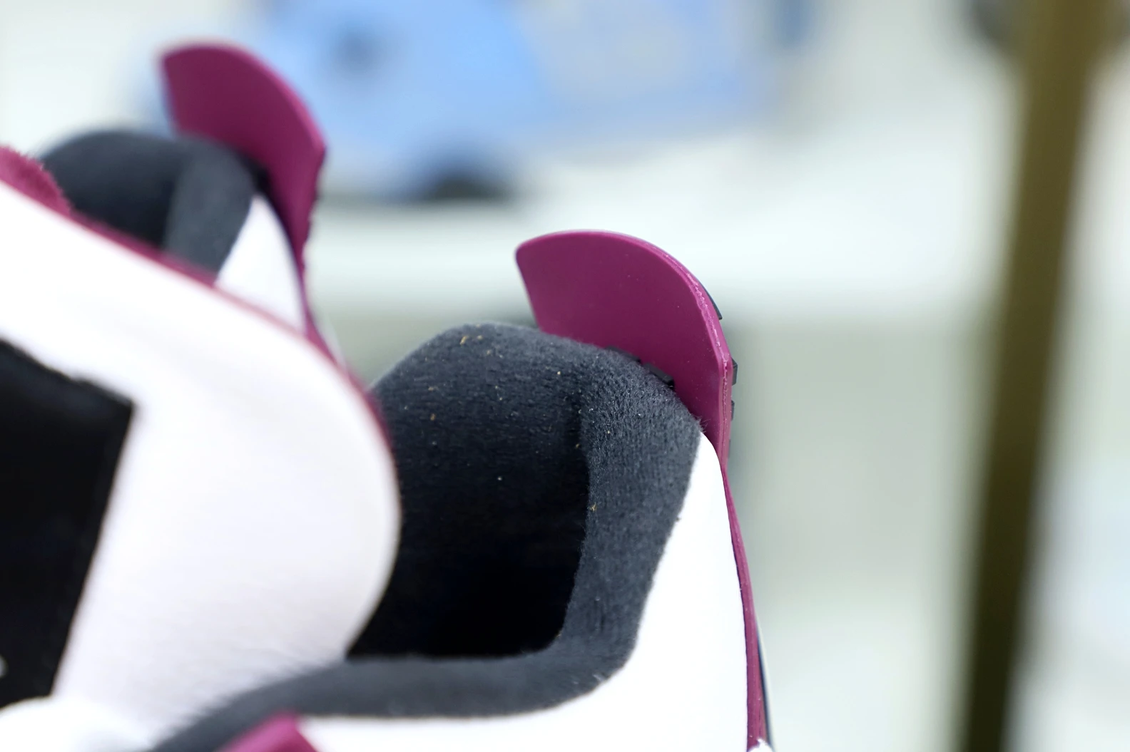 Kimikick AIR JORDAN PARIS SAINT-GERMAIN X AIR JORDAN 4 RETRO 'BORDEAUX' GoAnywhere 1956