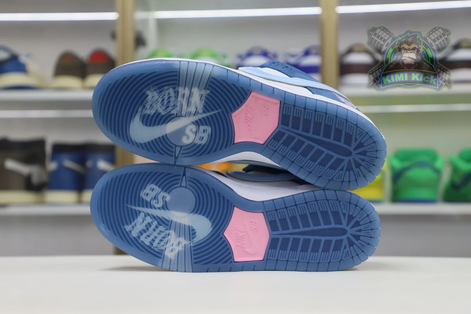 Kimikick Born x Raised x Nike DunkSB Low SportInspired 3429