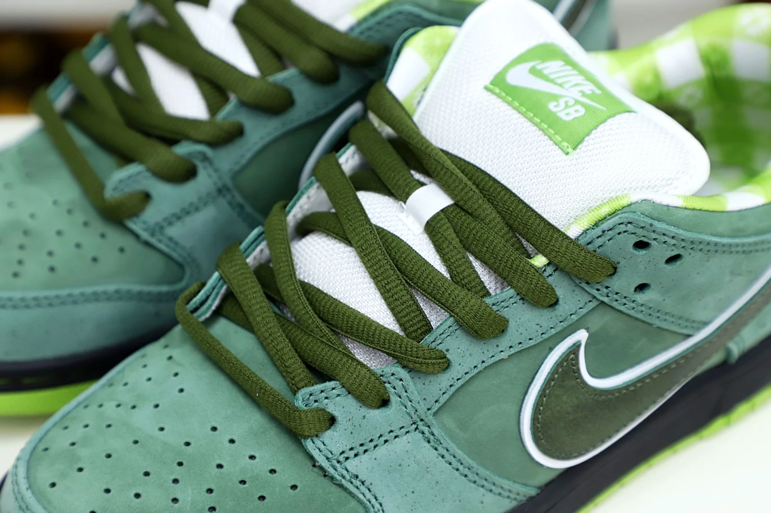 Kimikick Concepts x Nike SB Dunk Low Green Lobster NewStyle 3480