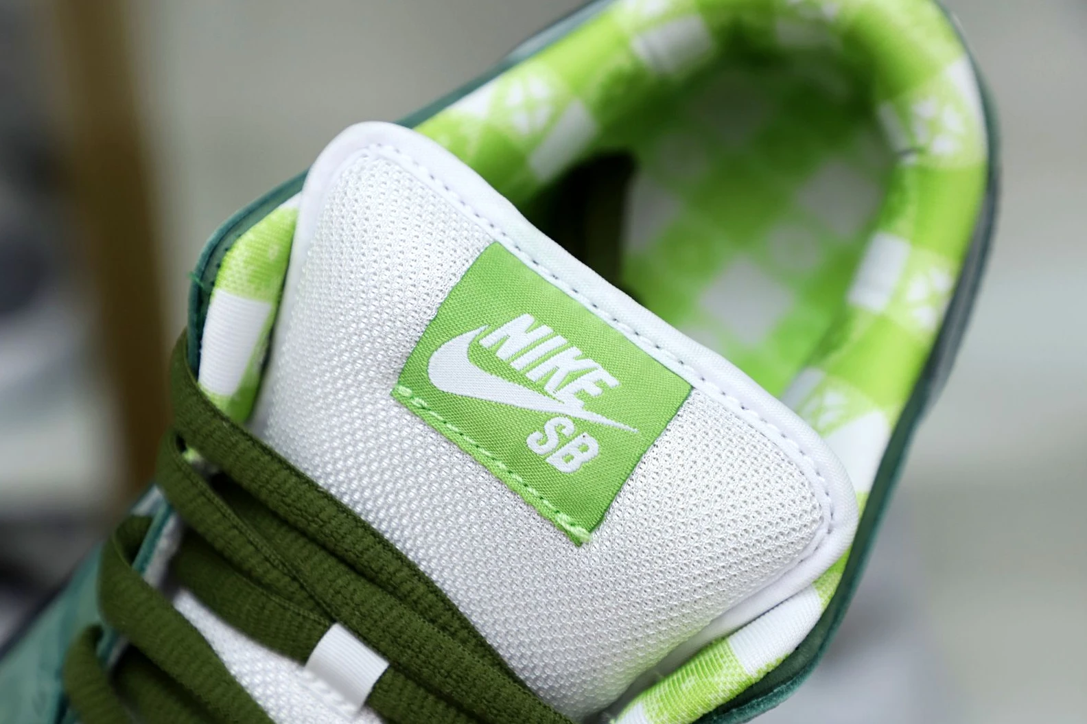 Kimikick Concepts x Nike SB Dunk Low Green Lobster NewStyle 3480
