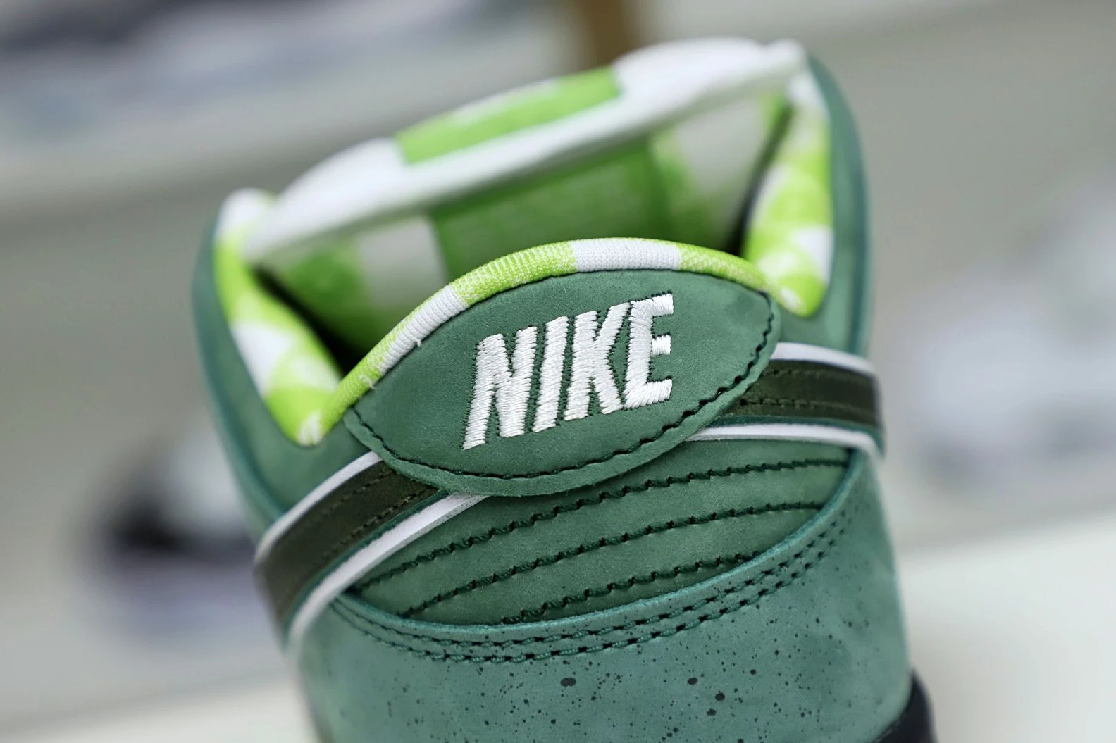 Kimikick Concepts x Nike SB Dunk Low Green Lobster NewStyle 3480