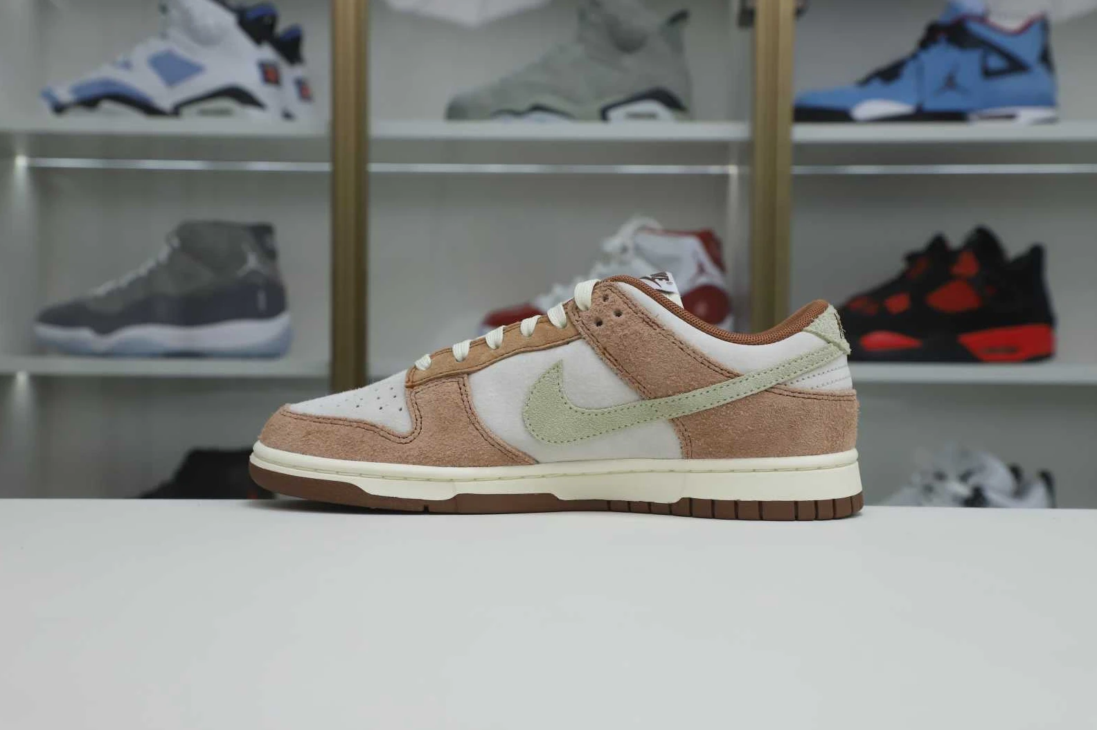 Kimikick DUNK LOW RETRO PRM MEDIUM CURRY SportInspired 3483