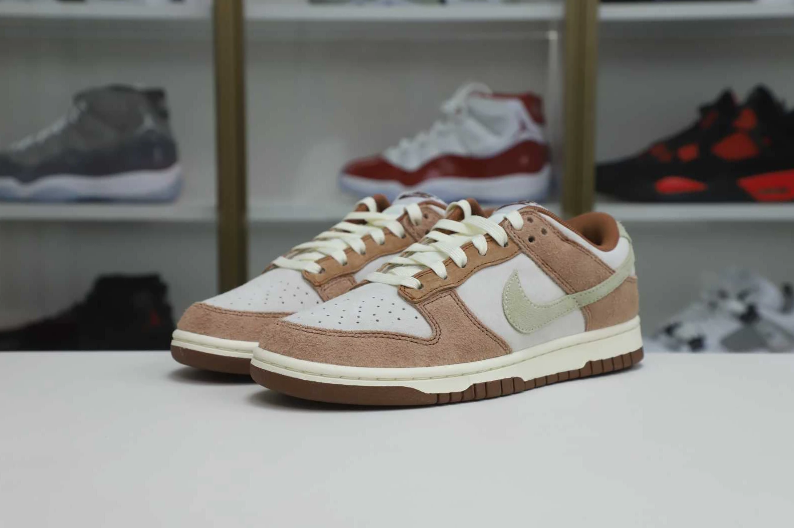 Kimikick DUNK LOW RETRO PRM MEDIUM CURRY SportInspired 3483