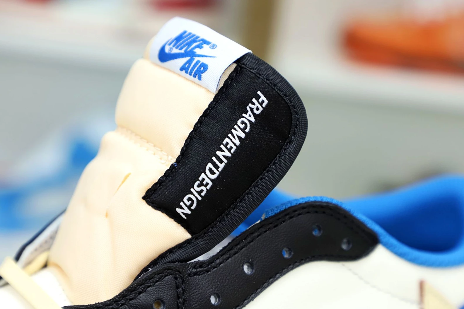 Kimikick FRAGMENT DESIGN X TRAVIS SCOTT X AIR JORDAN 1 LOW GoodFit 1938
