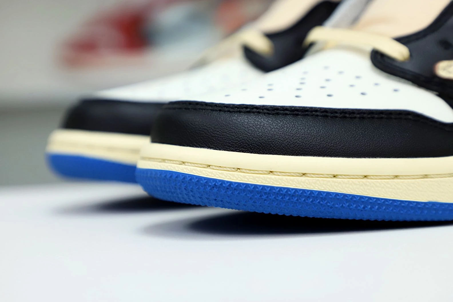 Kimikick FRAGMENT DESIGN X TRAVIS SCOTT X AIR JORDAN 1 LOW GoodFit 1938
