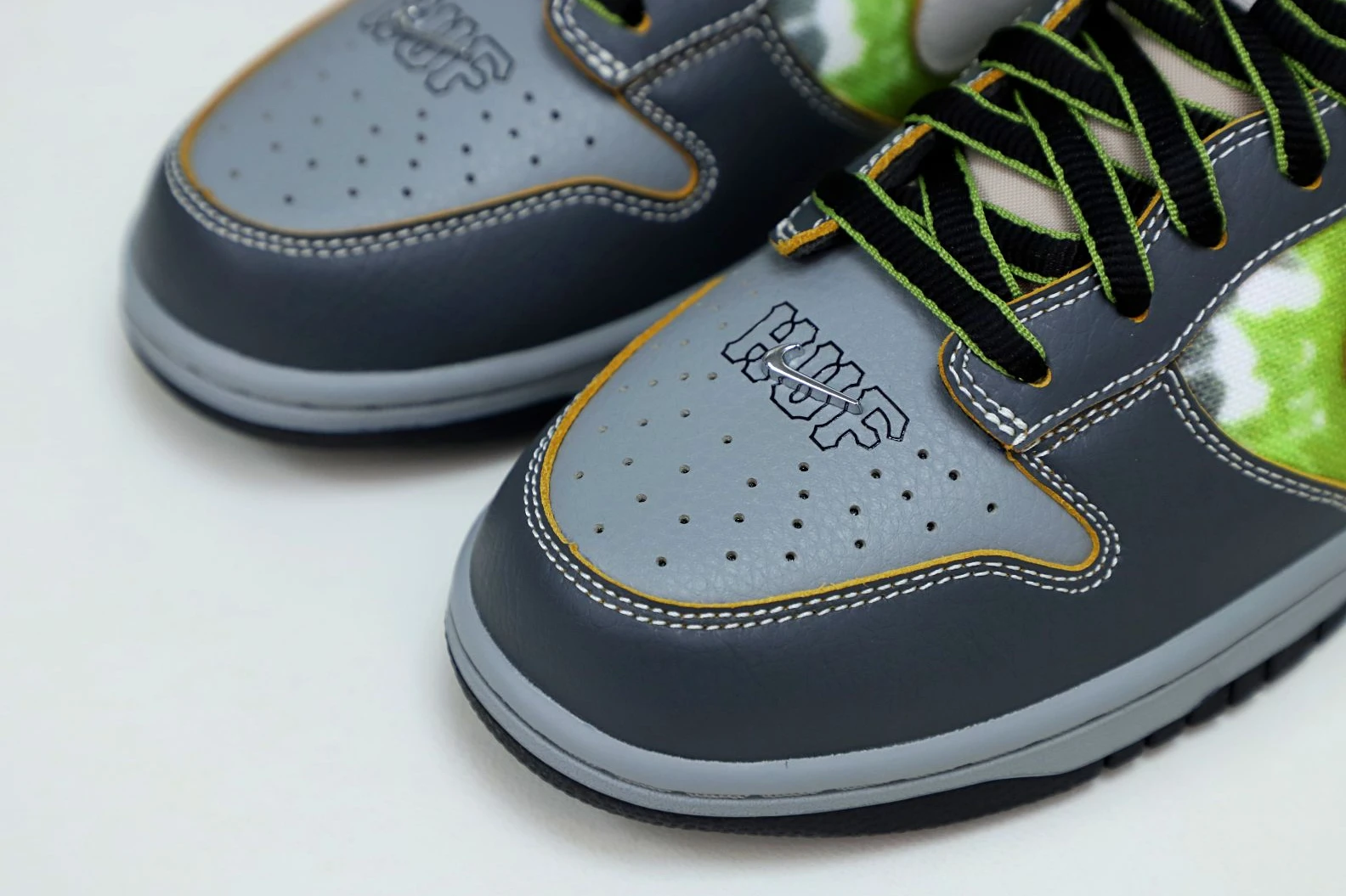 Kimikick HUF NIKE SB DUNK LOW FRIENDS AND FAMILY AllSeason 3512