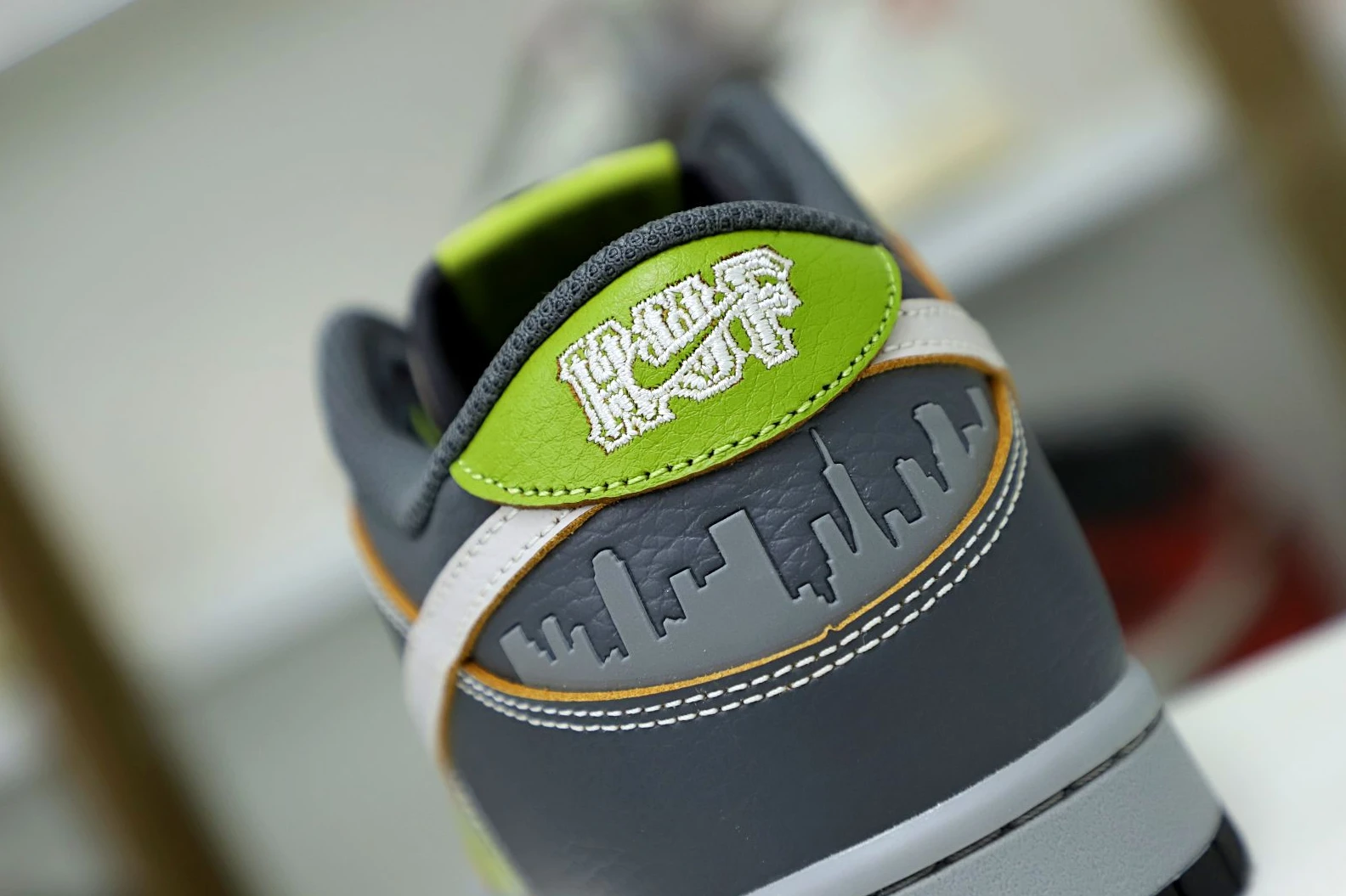 Kimikick HUF NIKE SB DUNK LOW FRIENDS AND FAMILY AllSeason 3512