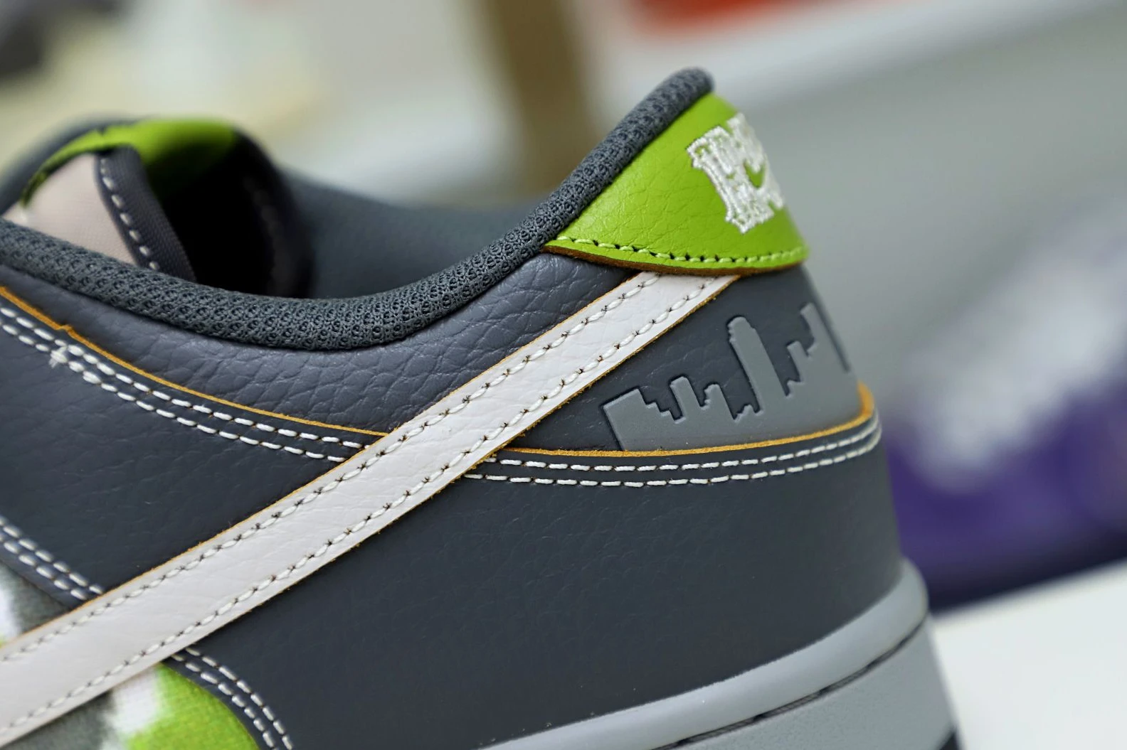 Kimikick HUF NIKE SB DUNK LOW FRIENDS AND FAMILY AllSeason 3512