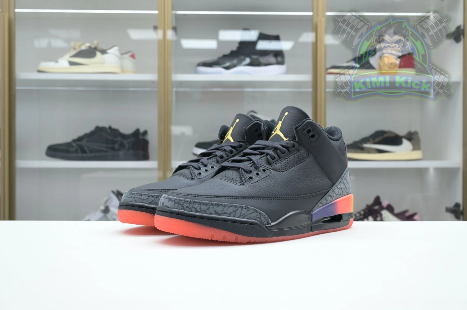 Kimikick J Balvin x Air Jordan Fashionable 1876
