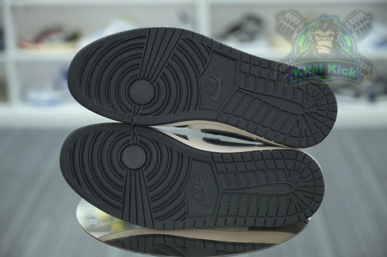 Kimikick Jordan Air Jordan 1 Low OG SportInspired 1861