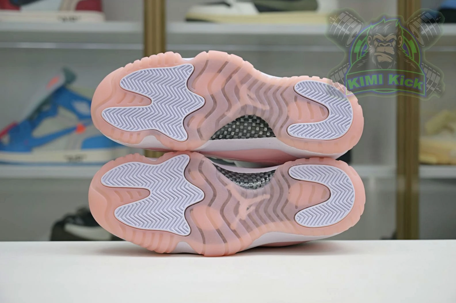 Kimikick Jordan Air Jordan 11 Low WMNS Comfortable 1870