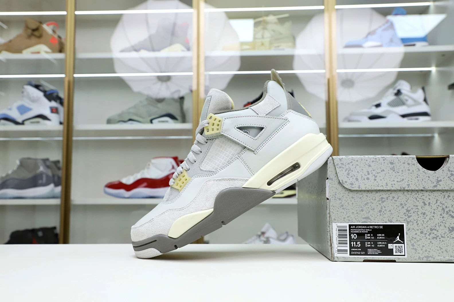 Kimikick Jordan Air Jordan 4 SE GoAnywhere 1963