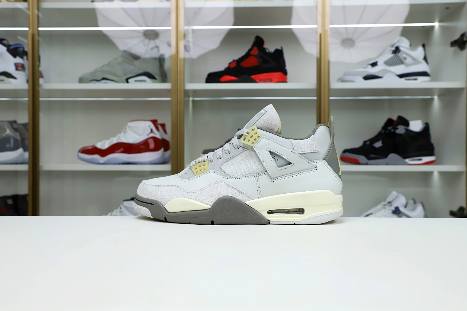 Kimikick Jordan Air Jordan 4 SE GoAnywhere 1963