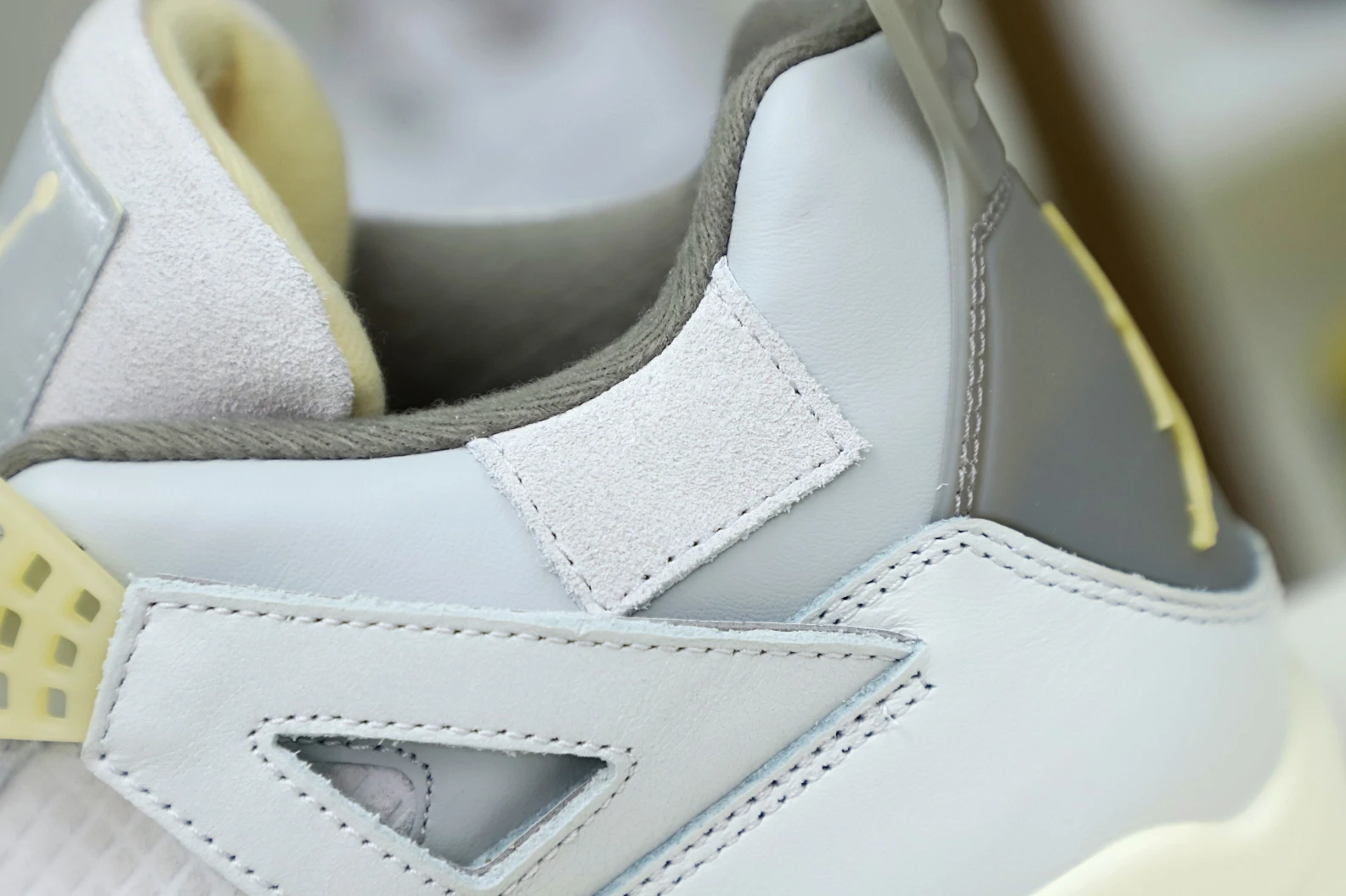 Kimikick Jordan Air Jordan 4 SE GoAnywhere 1963