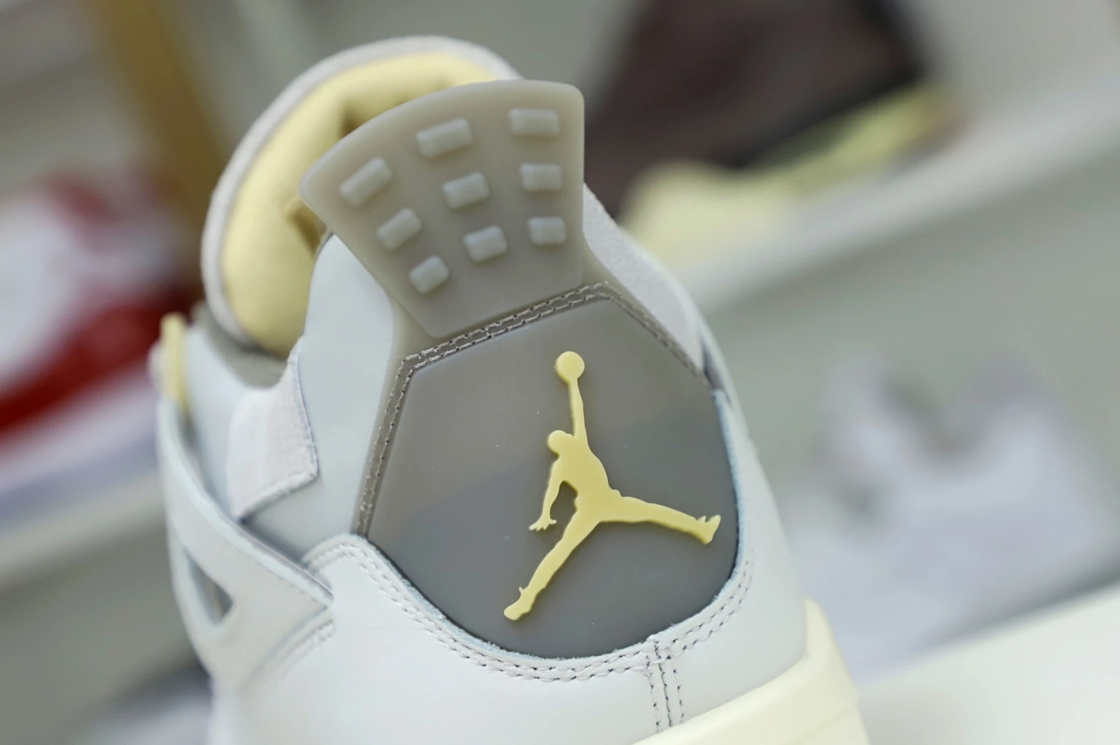 Kimikick Jordan Air Jordan 4 SE GoAnywhere 1963