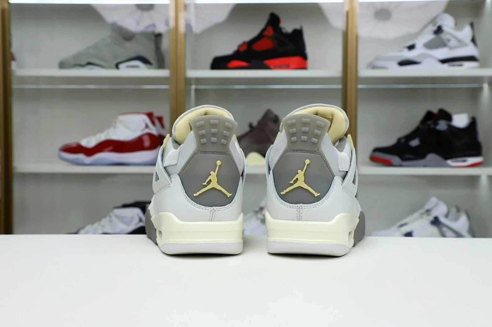 Kimikick Jordan Air Jordan 4 SE GoAnywhere 1963