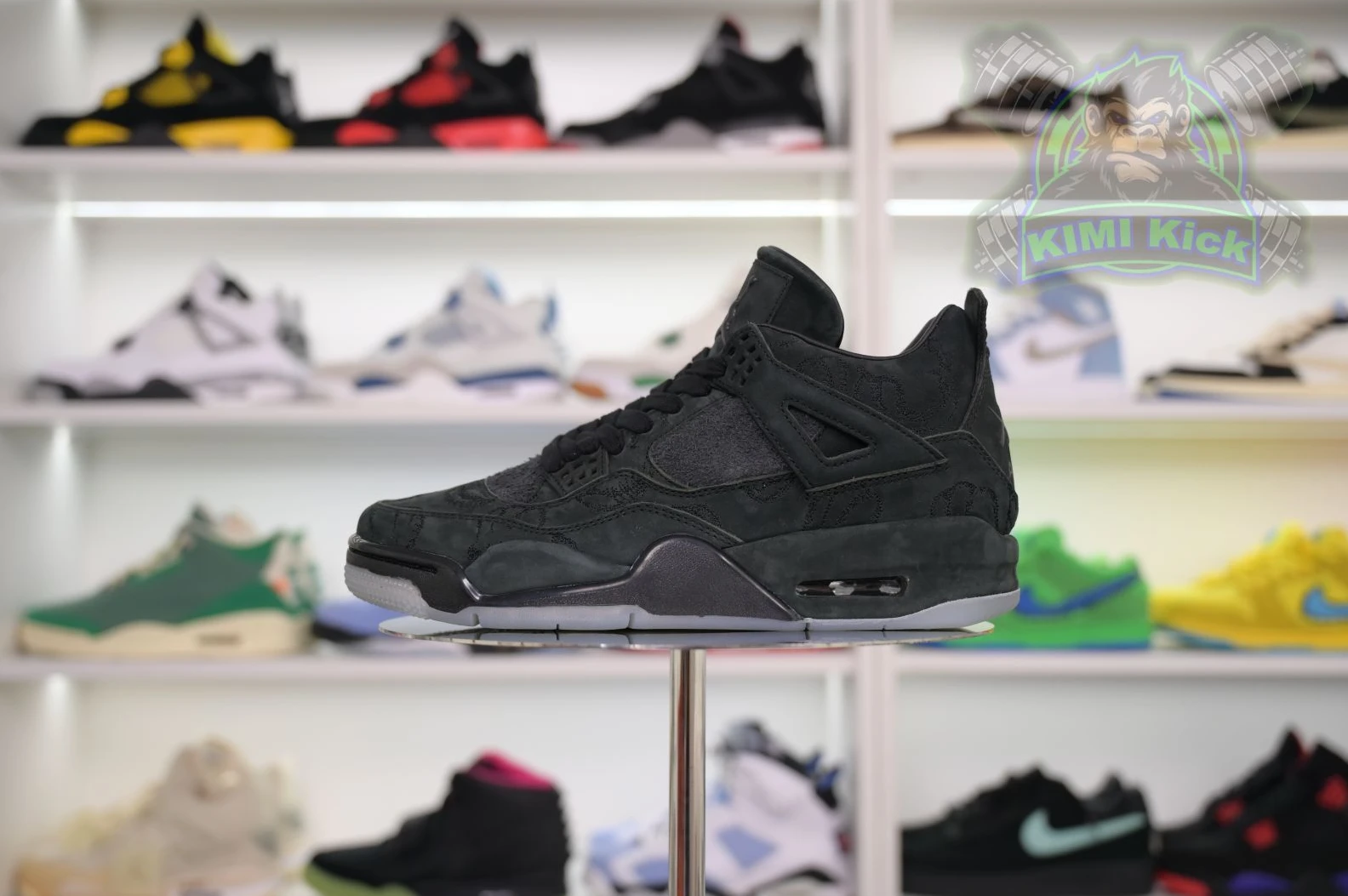 Kimikick Jordan Air Jordan 4 kaws black StreetReady 1905