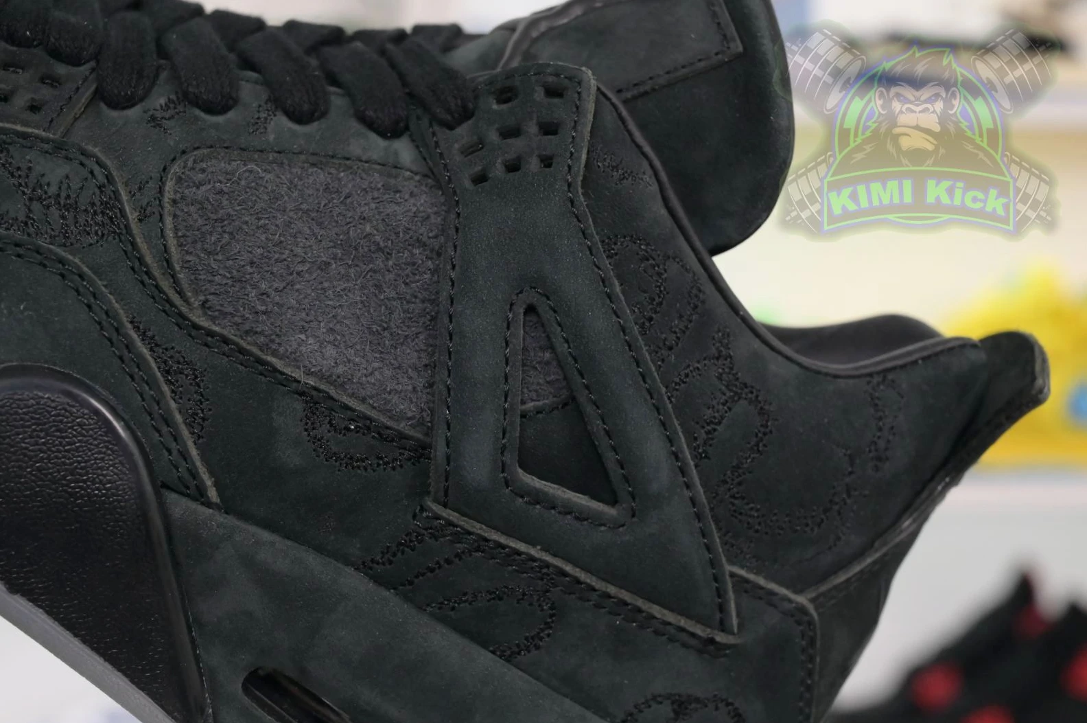 Kimikick Jordan Air Jordan 4 kaws black StreetReady 1905