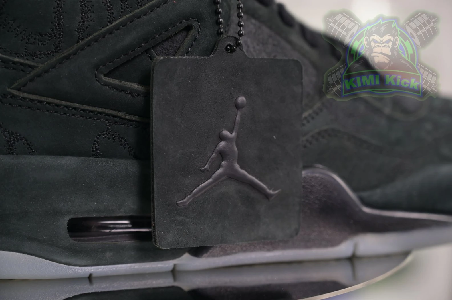 Kimikick Jordan Air Jordan 4 kaws black StreetReady 1905