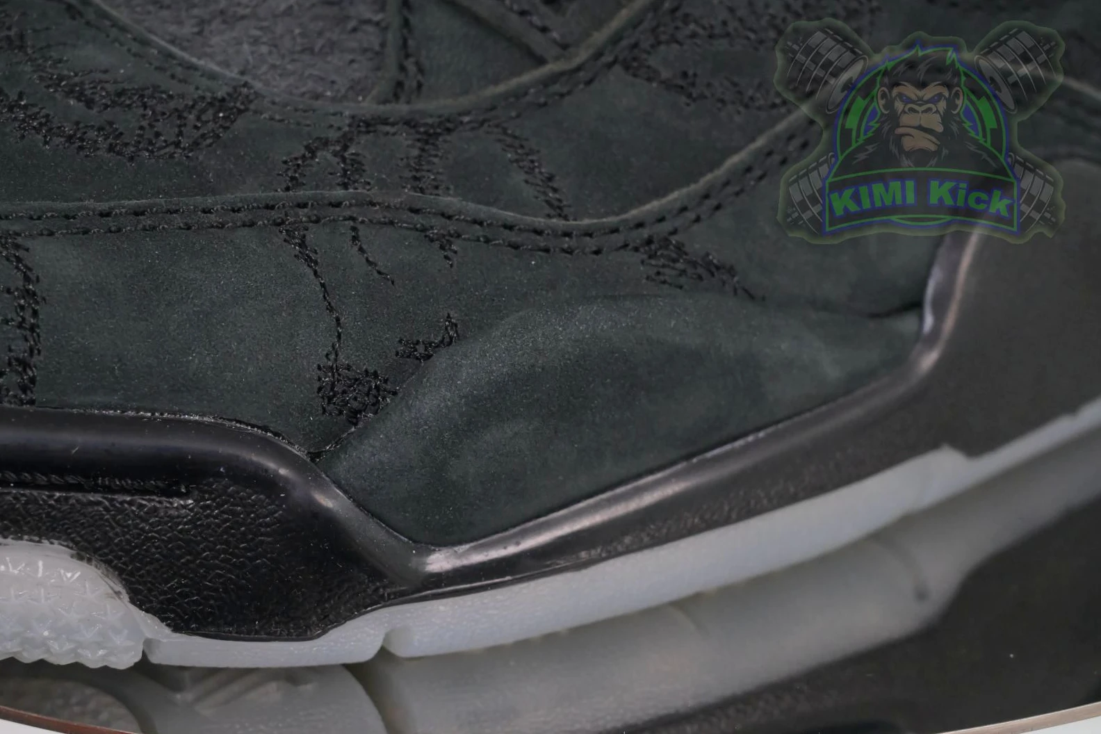 Kimikick Jordan Air Jordan 4 kaws black StreetReady 1905